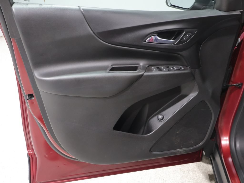 Used 2021 Chevrolet Equinox LT AWD/4WD image 13