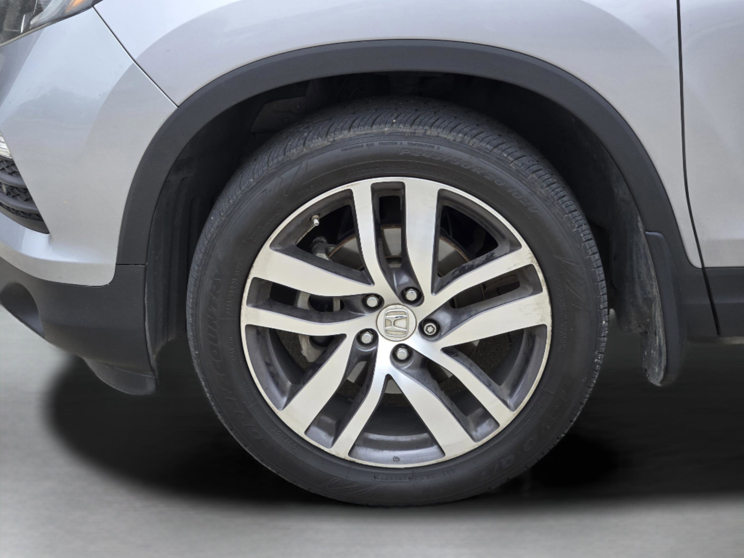 Used 2016 Honda Pilot Elite image 39