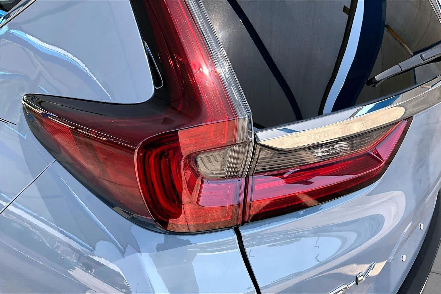 Used 2021 Honda CR-V Touring image 29