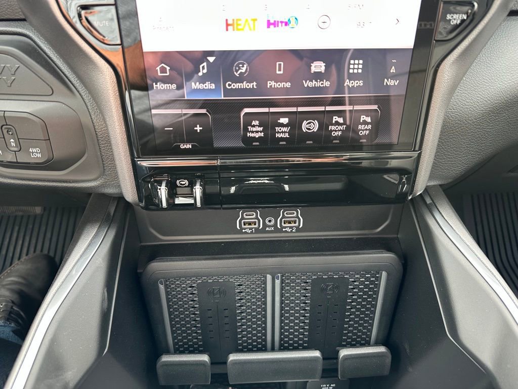 New 2026 RAM 3500 Laramie image 28