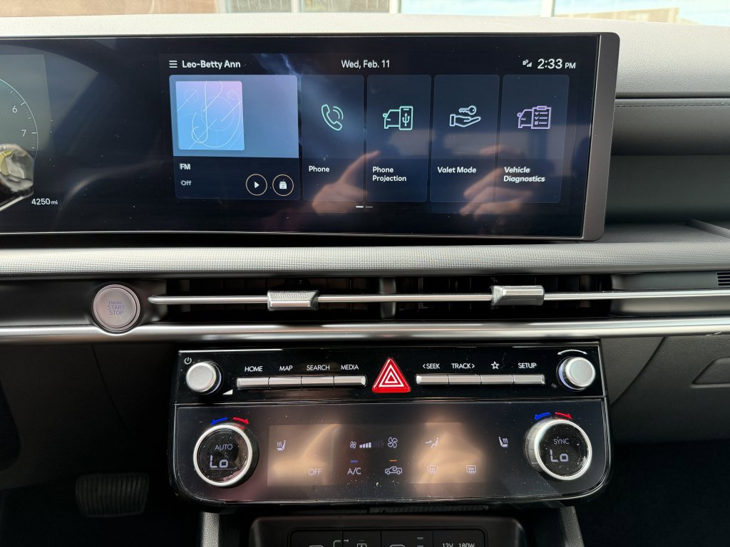 Used 2025 Hyundai Santa Cruz SEL image 23