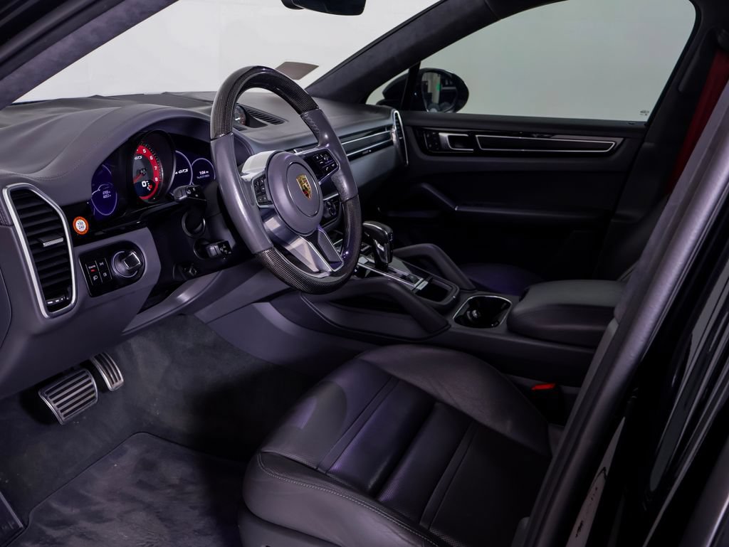 Certified 2023 Porsche Cayenne GTS w/ Premium Package Plus AWD/4WD image 4