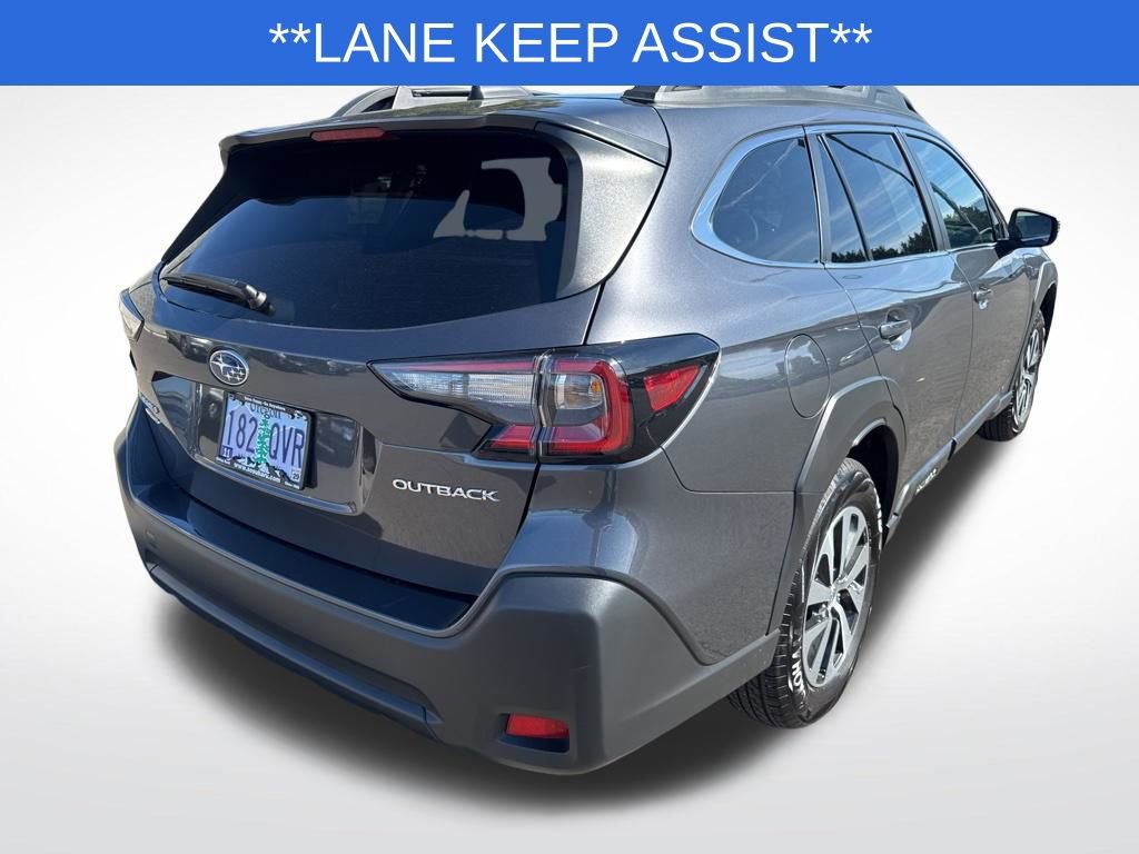 Used 2025 Subaru Outback Premium image 7