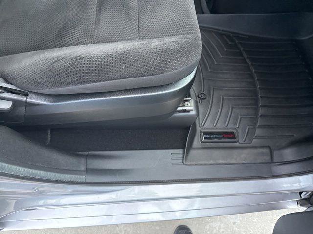 Used 2018 Dodge Grand Caravan SE image 38