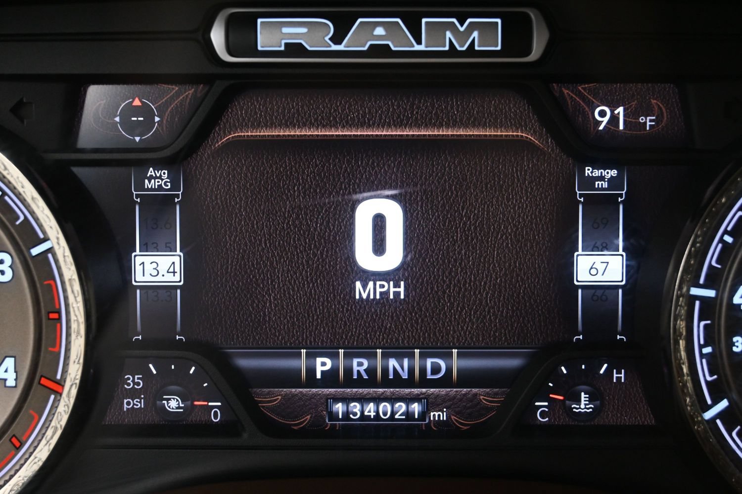Used 2022 RAM 3500 Limited AWD/4WD image 16