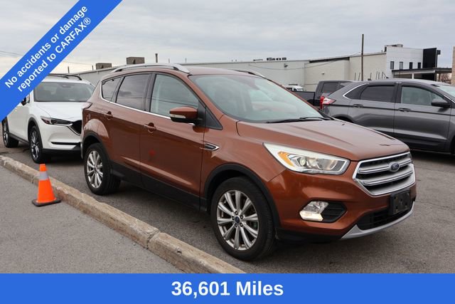 Used 2017 Ford Escape Titanium AWD/4WD image 3