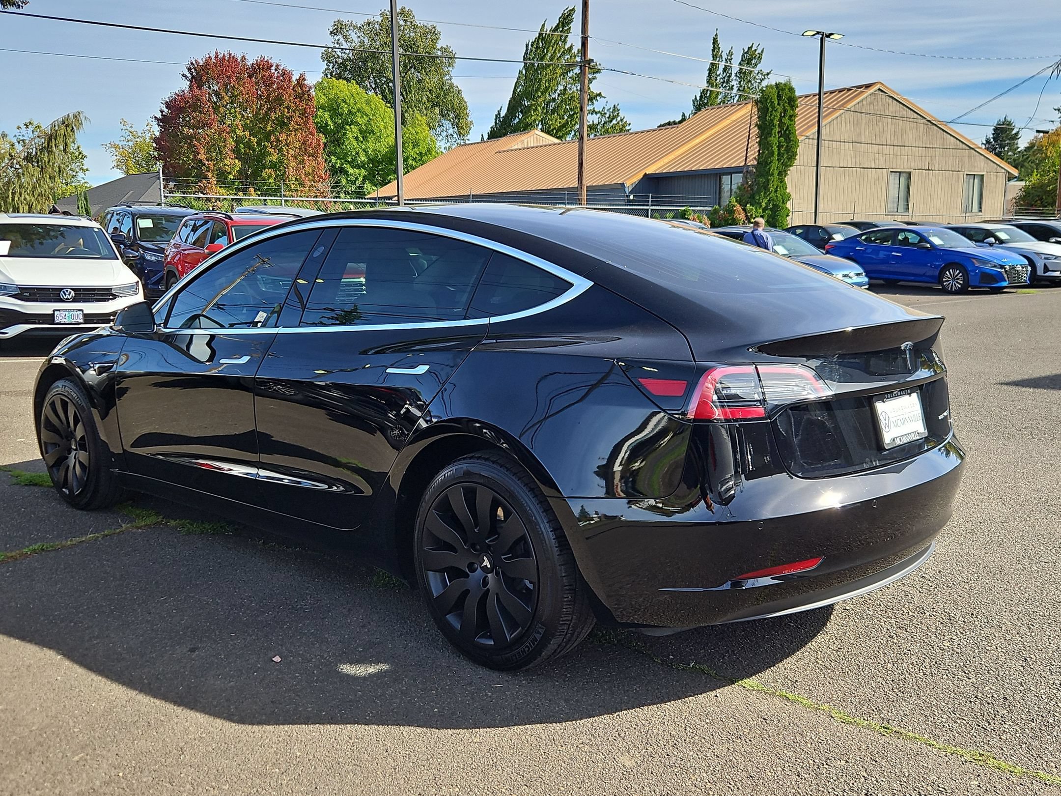 Used 2019 Tesla Model 3 Long Range AWD/4WD image 3