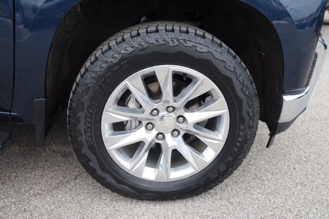 Used 2021 Chevrolet Silverado 1500 LTZ w/ Z71 Off-Road Package image 18