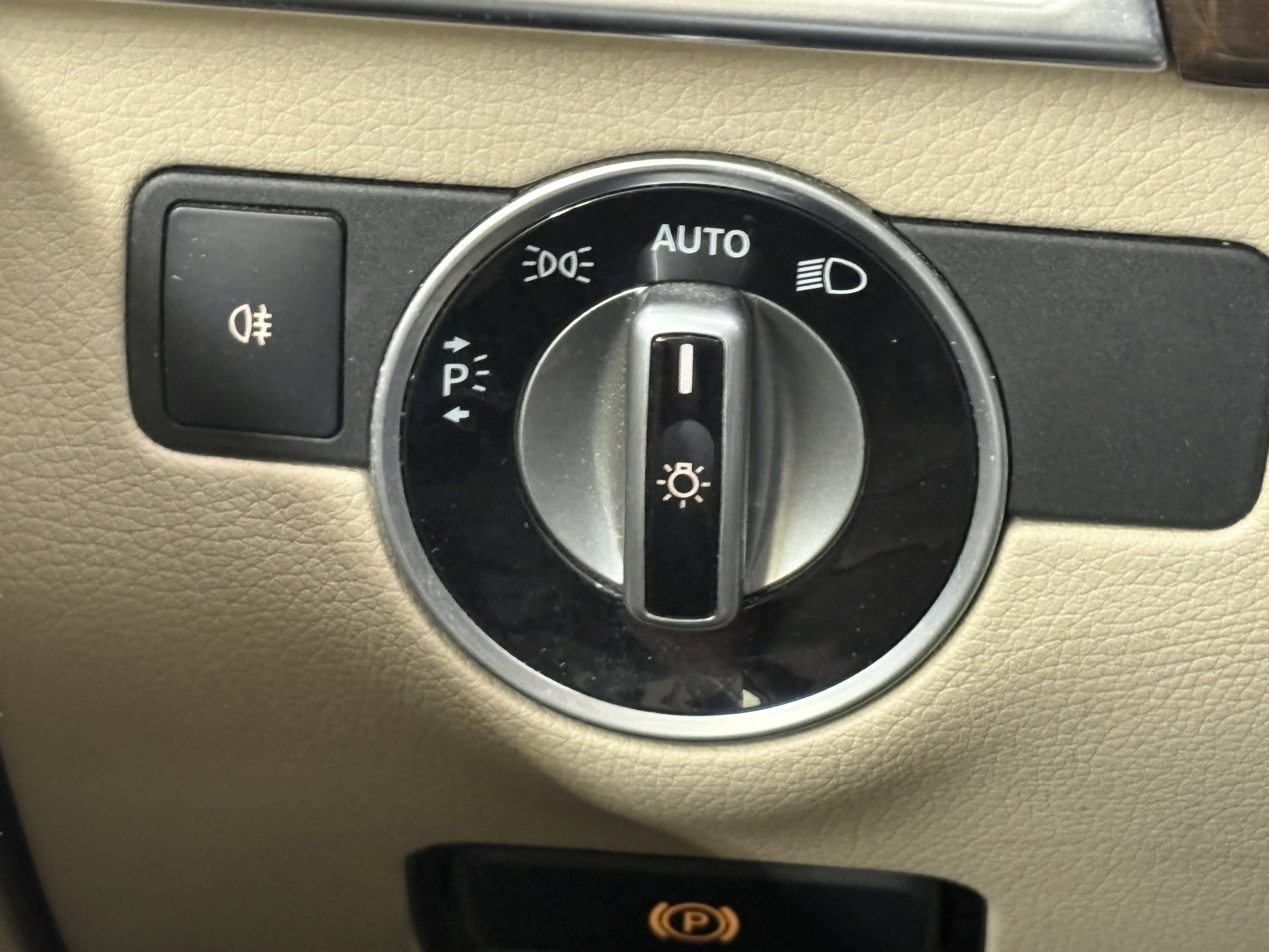 Used 2015 Mercedes-Benz ML 350 4MATIC image 21
