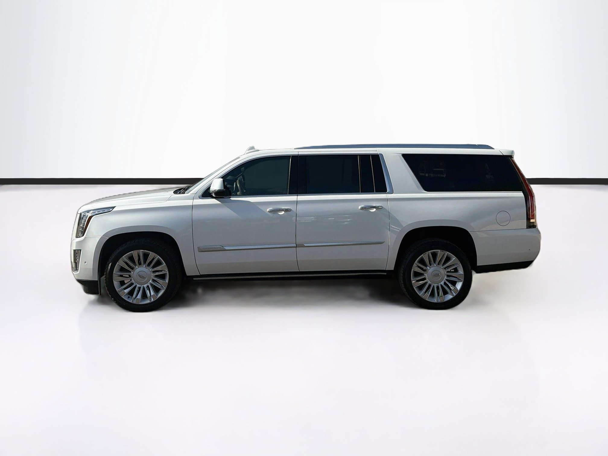 Used 2019 Cadillac Escalade ESV Platinum AWD/4WD image 8
