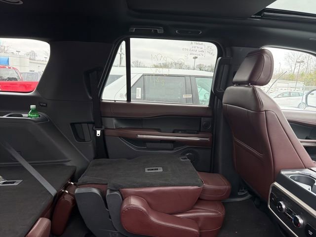 Used 2024 Ford Expedition Max Limited image 14