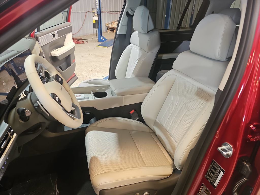 New 2026 Hyundai Santa Fe SEL w/ Tow & Go Package FWD image 16