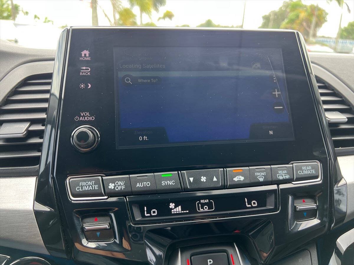 Used 2024 Honda Odyssey Touring image 15