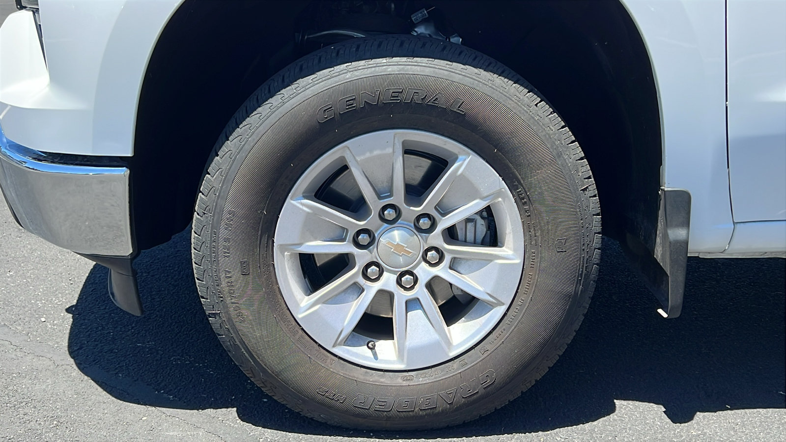Certified 2025 Chevrolet Silverado 1500 W/T RWD image 11