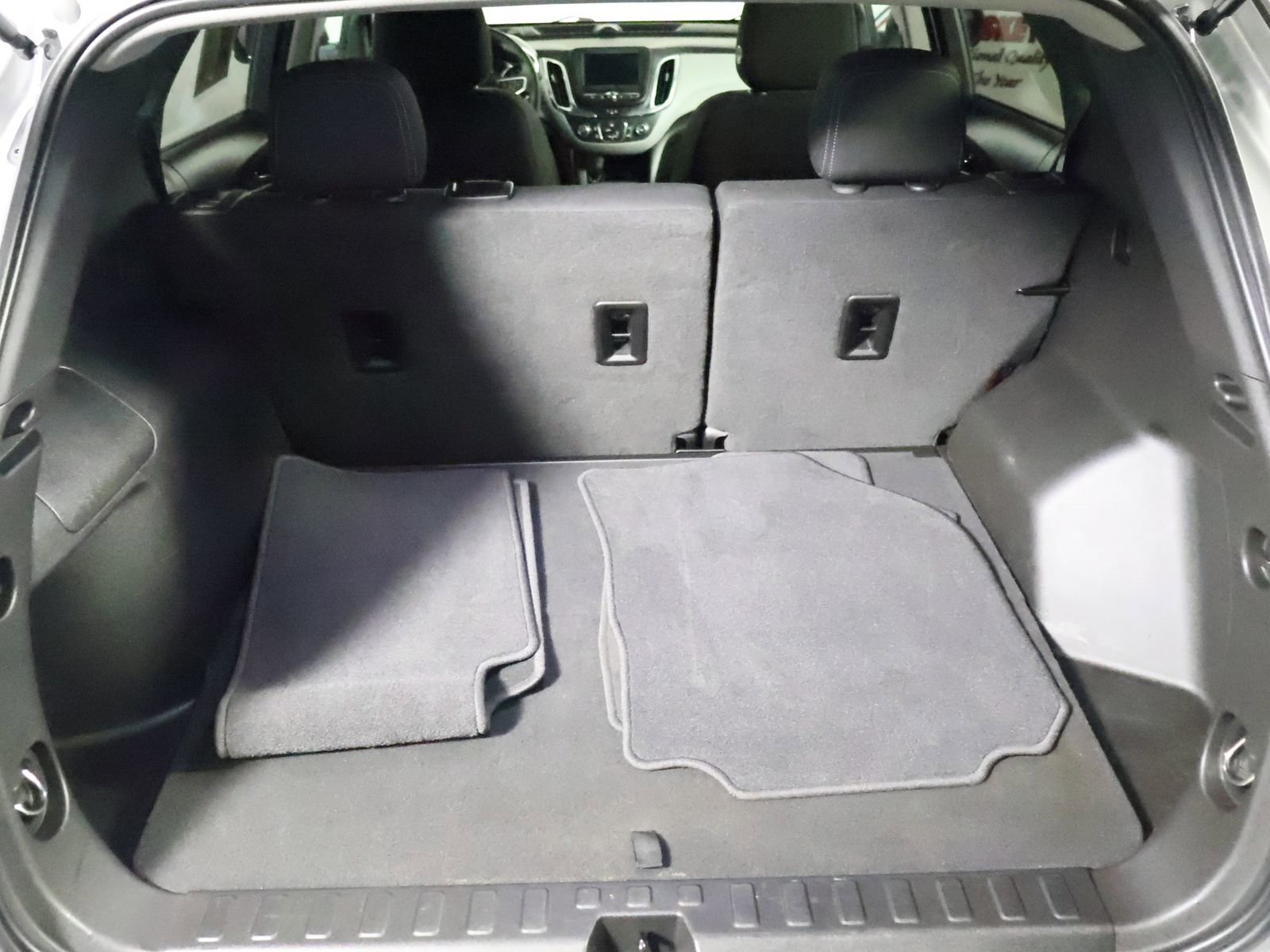 Used 2022 Chevrolet Equinox LS w/ LS Convenience Package FWD image 13