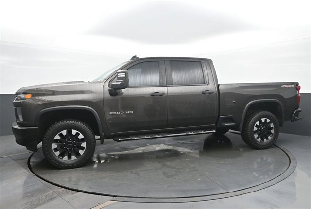 Used 2020 Chevrolet Silverado 2500 Custom w/ Custom Value Package image 2