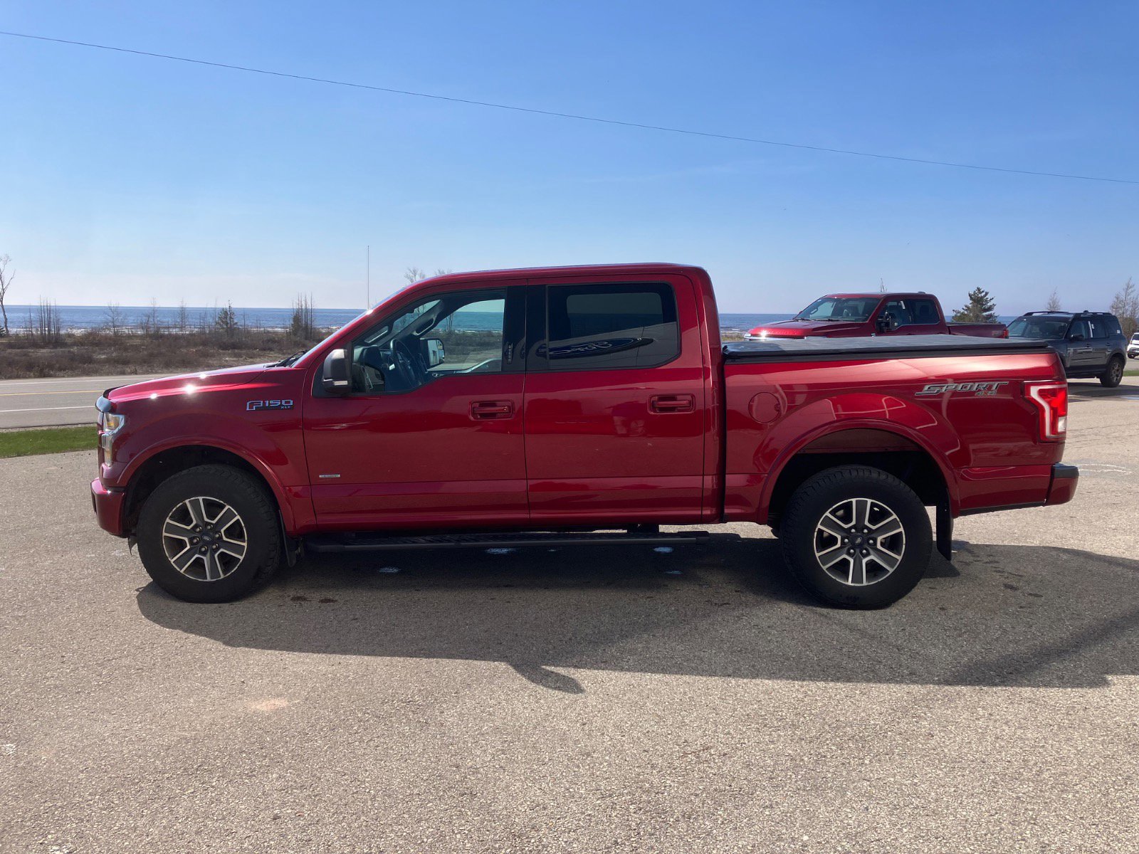 Used 2015 Ford F150 XLT w/ Equipment Group 302A Luxury AWD/4WD image 6