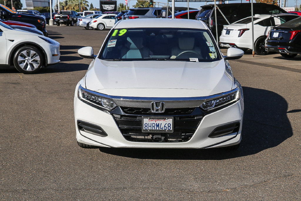 Used 2019 Honda Accord LX image 6