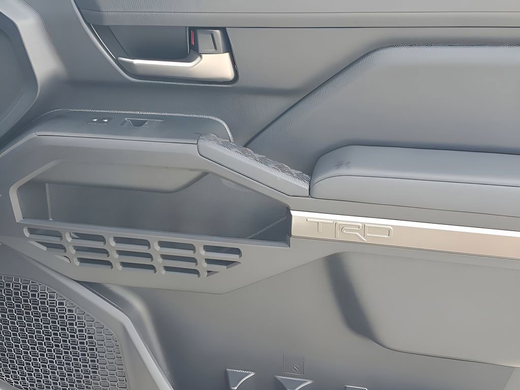 Used 2025 Toyota Tacoma TRD Sport image 44