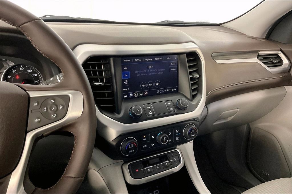 Used 2023 GMC Acadia SLT w/ Preferred Package FWD image 8