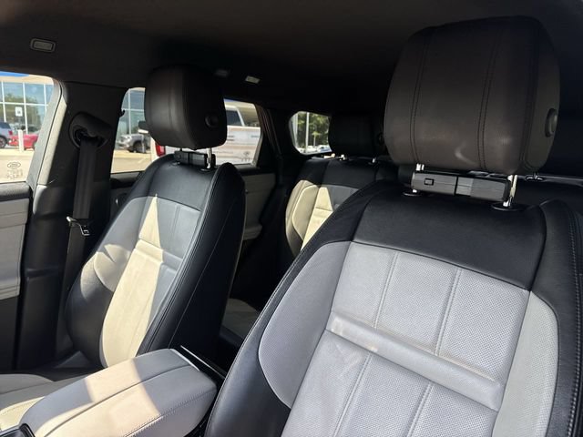Used 2020 Land Rover Range Rover Evoque R-Dynamic S AWD/4WD image 11
