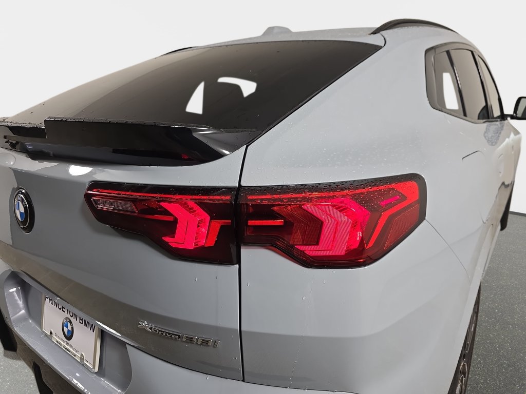 New 2026 BMW X2 xDrive28i w/ Technology Package AWD/4WD image 35