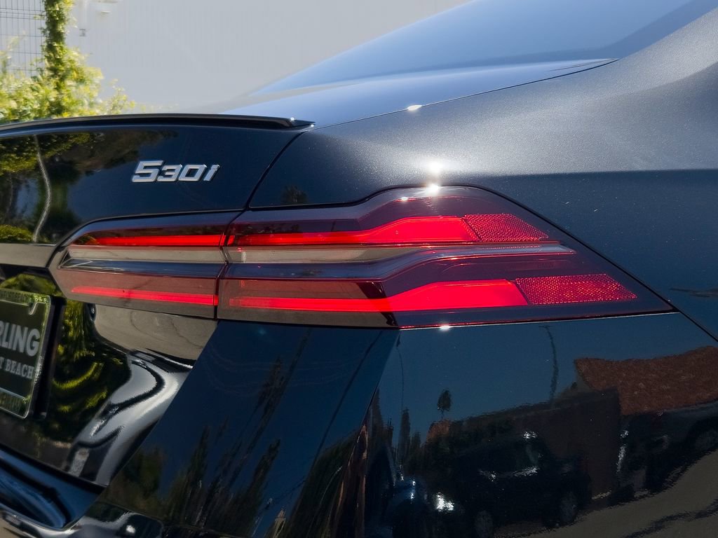 New 2026 BMW 530i w/ M Sport Package RWD image 5
