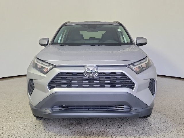 Used 2024 Toyota RAV4 XLE FWD image 3