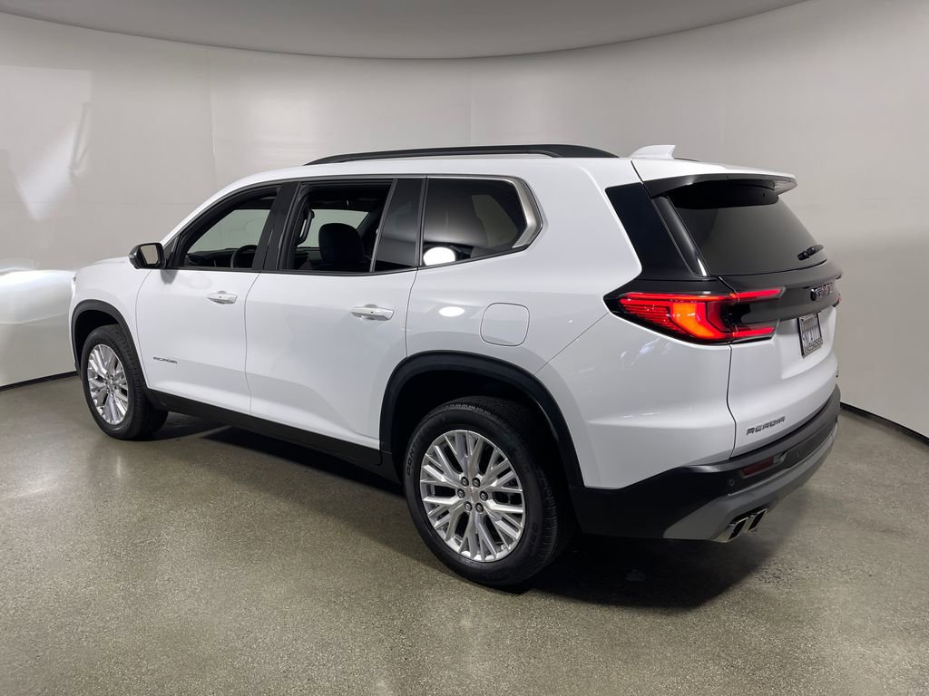 Used 2024 GMC Acadia Elevation image 5