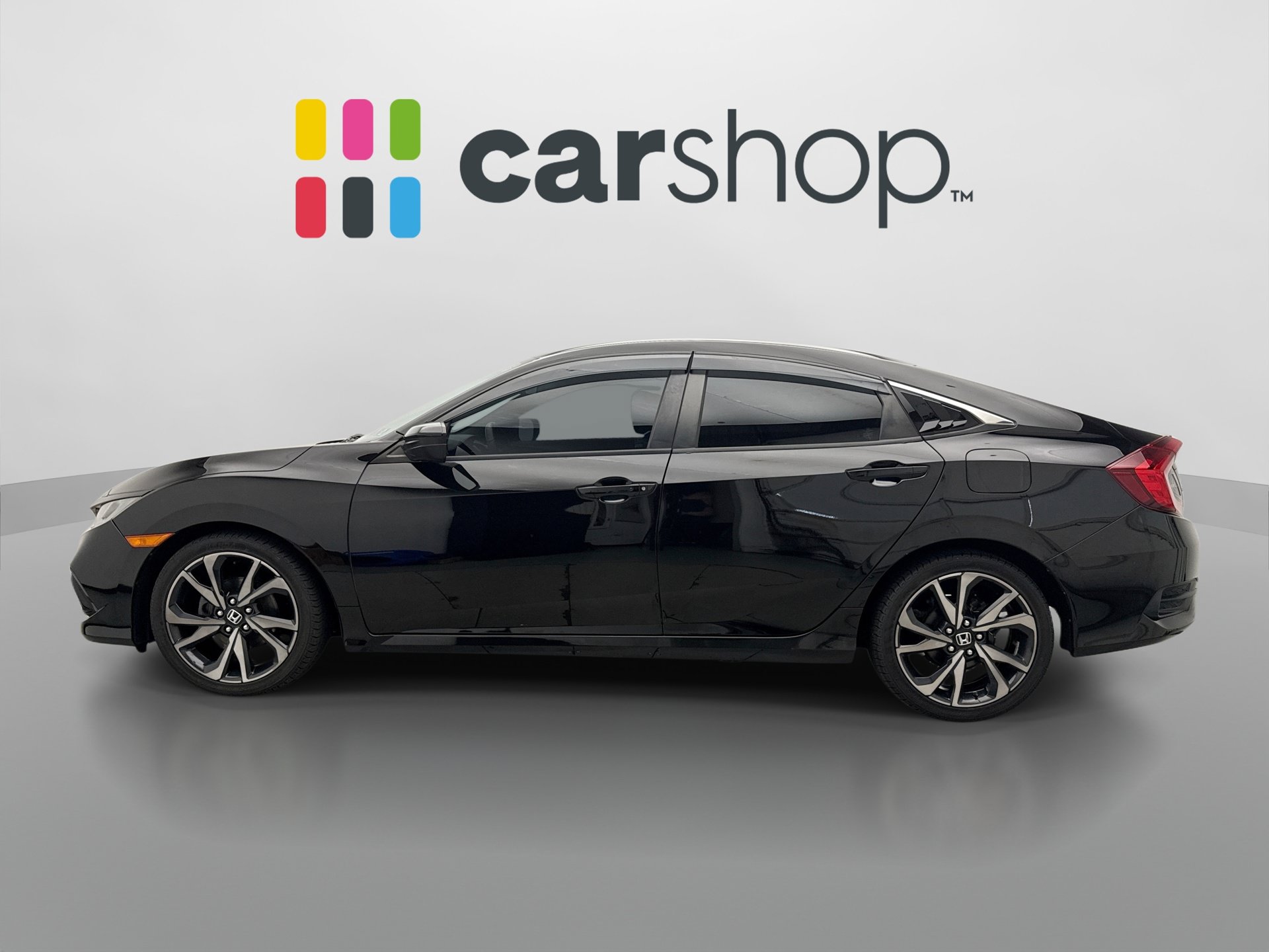Used 2019 Honda Civic Sport image 2