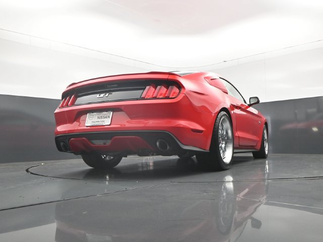 Used 2016 Ford Mustang GT Premium w/ Equipment Group 401A RWD image 35