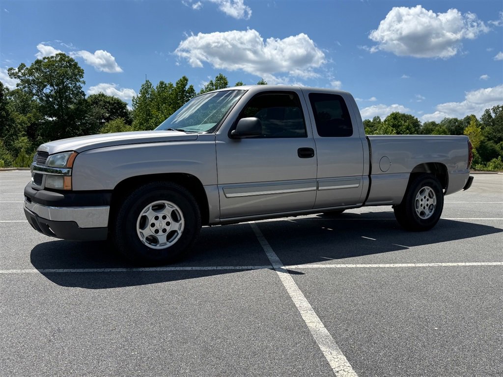Used 2004 Chevrolet Silverado 1500 LS RWD image 1
