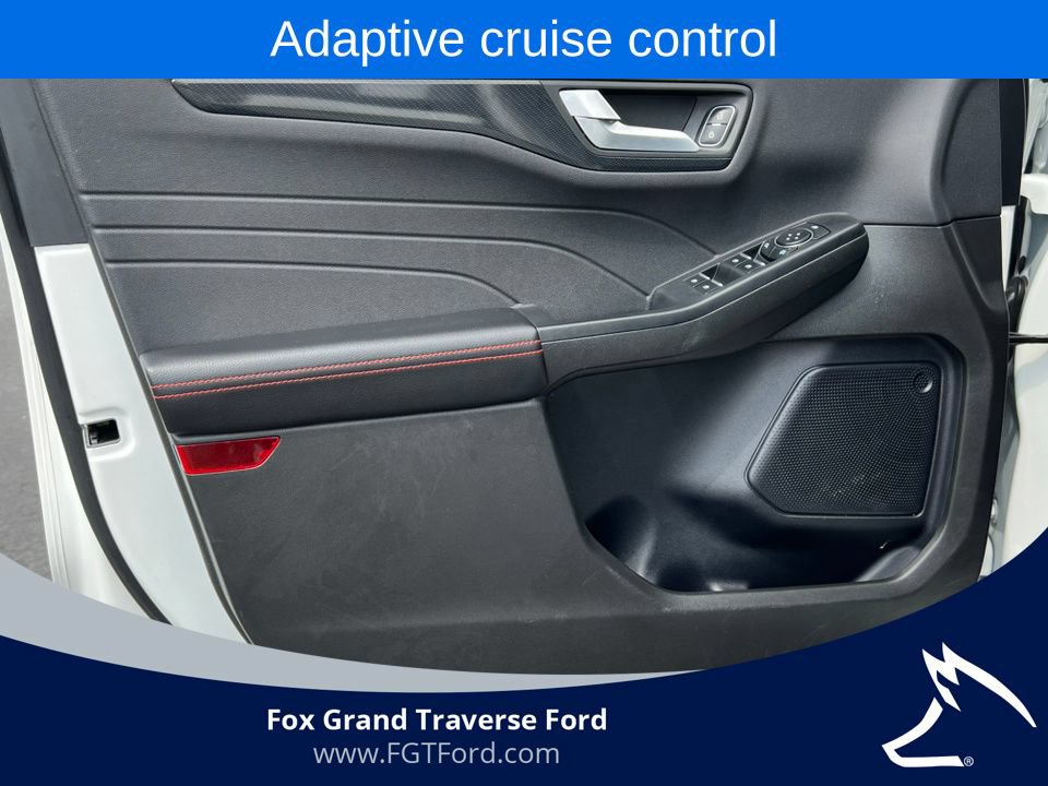 Certified 2024 Ford Escape ST-Line w/ Tech Pack #1 AWD/4WD image 13