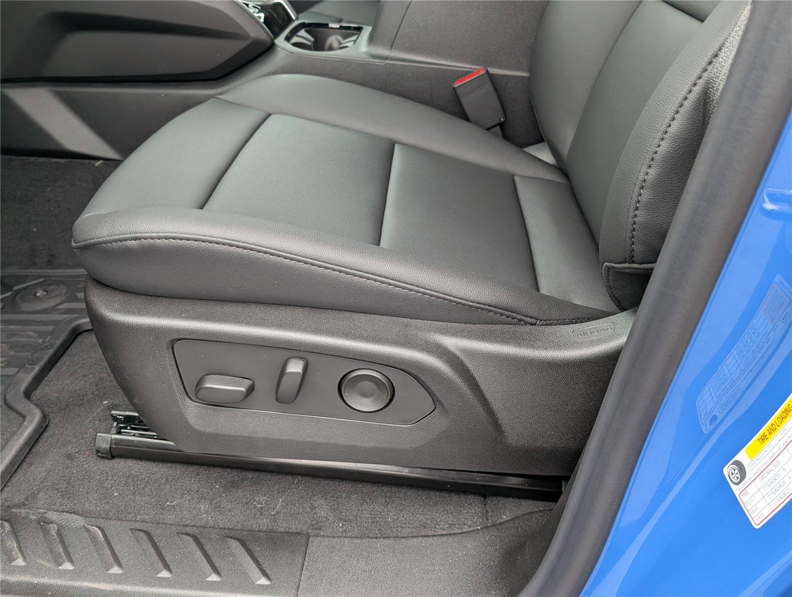 New 2026 Chevrolet Colorado Trail Boss AWD/4WD image 16
