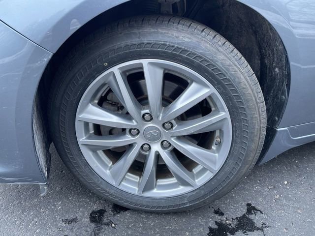 Used 2015 INFINITI Q50 Premium w/ Navigation Package image 34