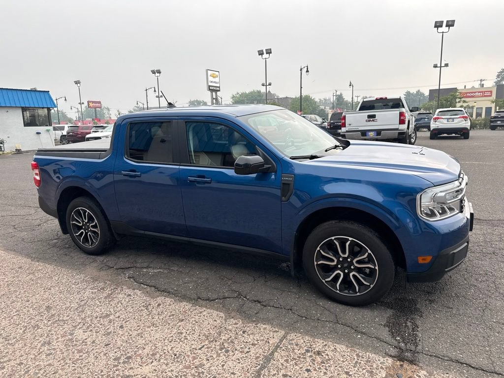 Used 2024 Ford Maverick Lariat AWD/4WD image 5