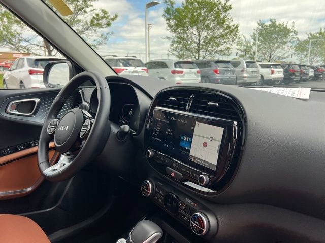 Certified 2024 Kia Soul EX w/ Option Group 015 FWD image 35