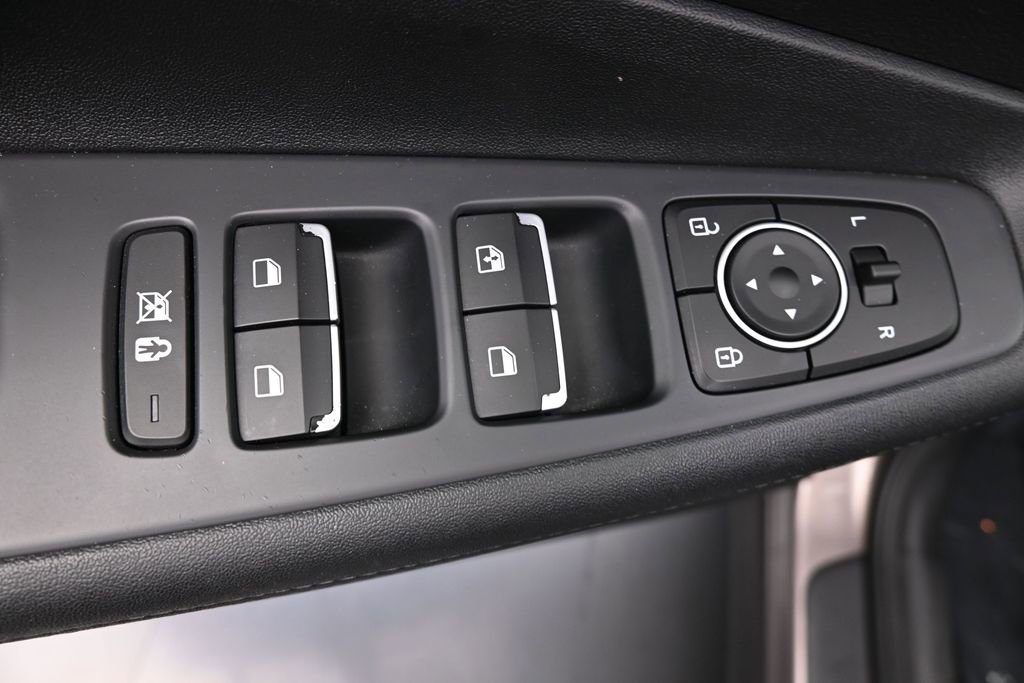 Used 2019 Hyundai Santa Fe SE FWD image 21