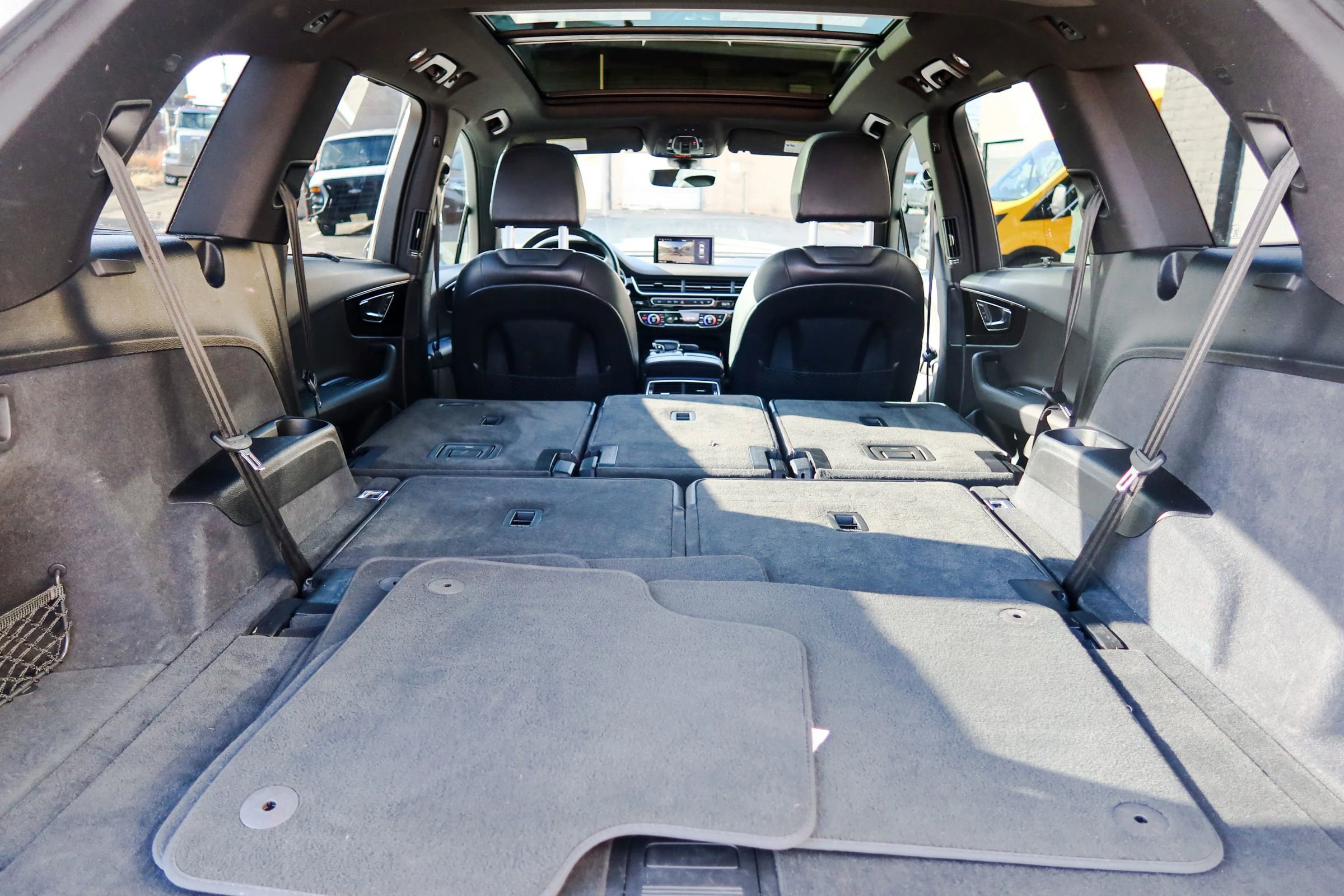 Used 2018 Audi Q7 3.0T Prestige w/ Prestige Package image 38