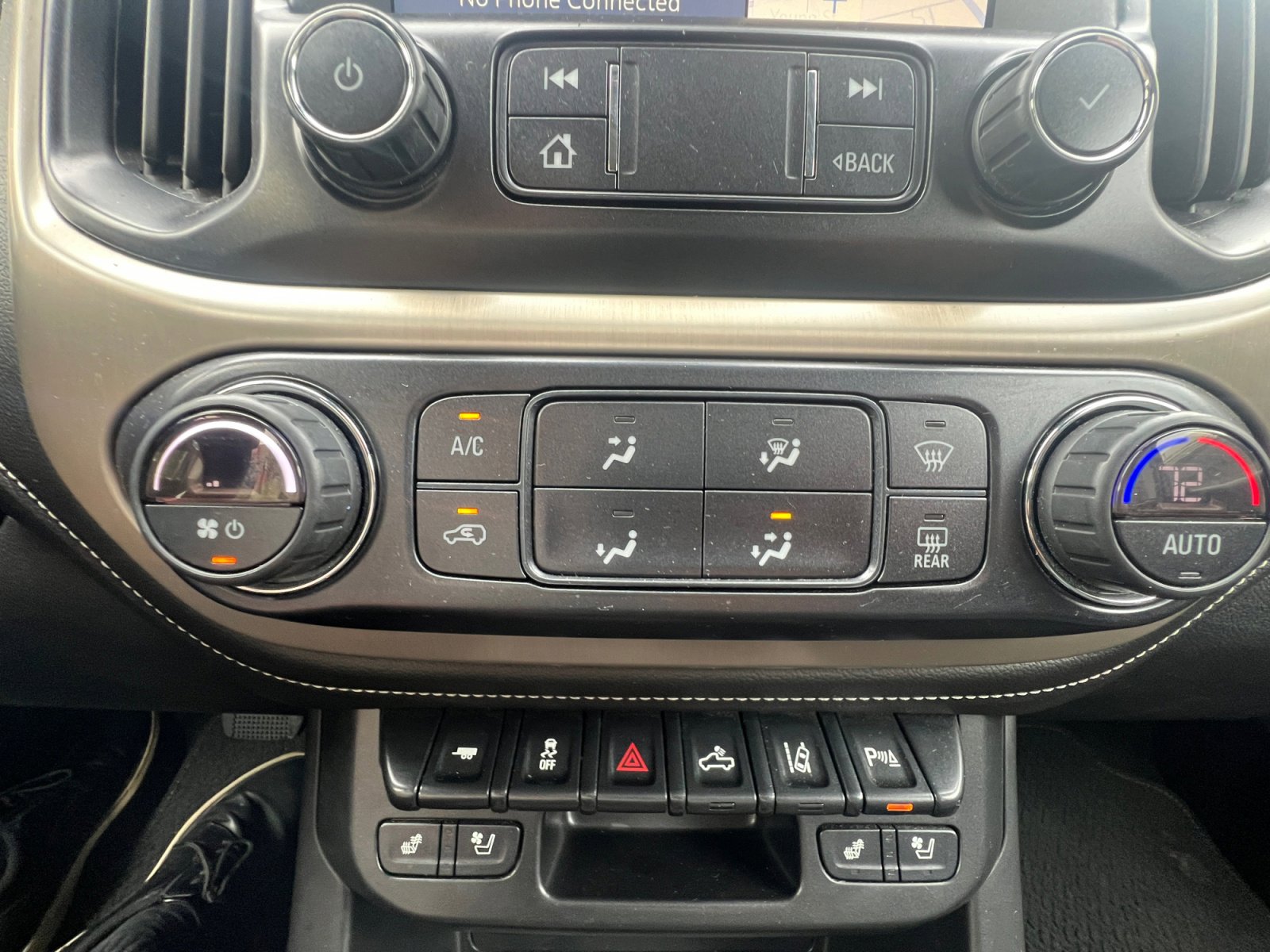 Used 2021 GMC Canyon Denali image 19