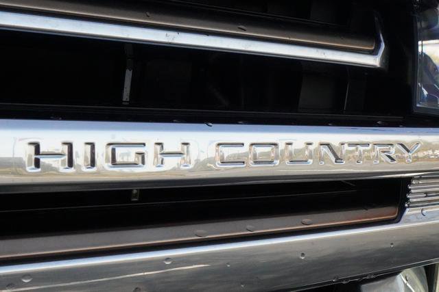 Used 2024 Chevrolet Tahoe High Country w/ Advanced Technology Package AWD/4WD image 49