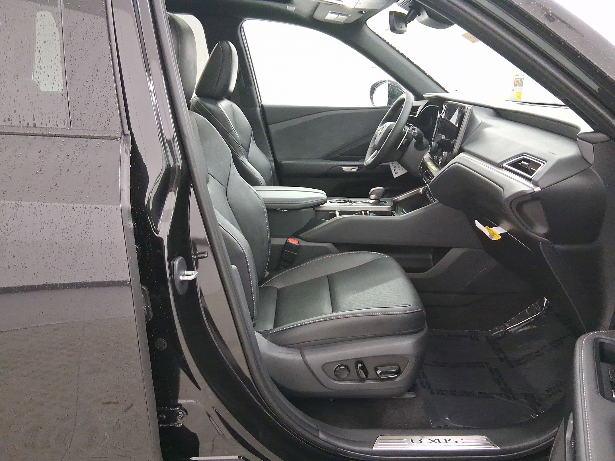 New 2026 Lexus TX 350 AWD image 28