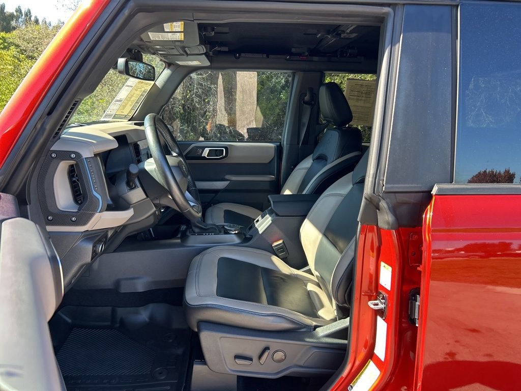 Used 2023 Ford Bronco Wildtrak image 15