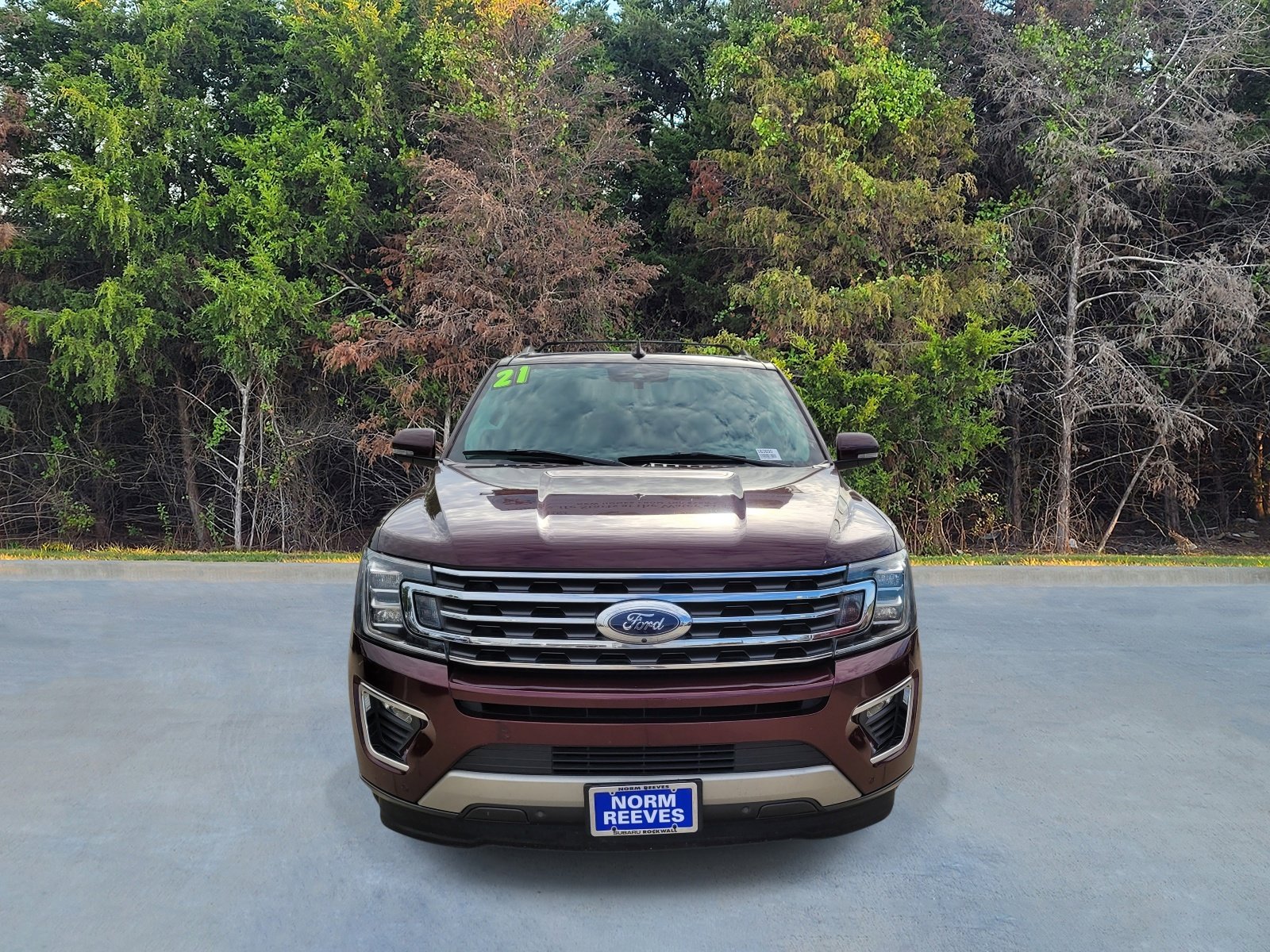 Used 2021 Ford Expedition Limited RWD image 2