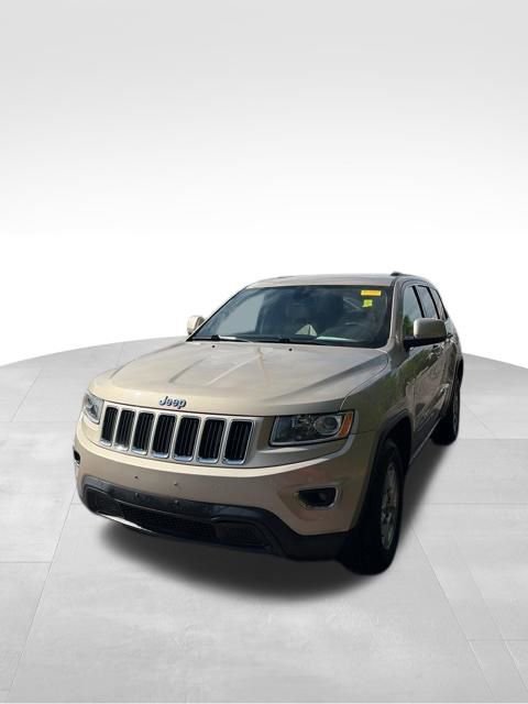 Used 2015 Jeep Grand Cherokee Laredo w/ Quick Order Package 23E AWD/4WD image 1