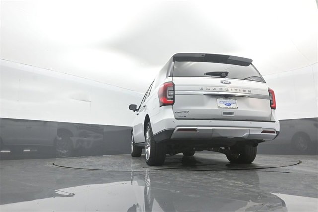 Used 2023 Ford Expedition Limited image 30