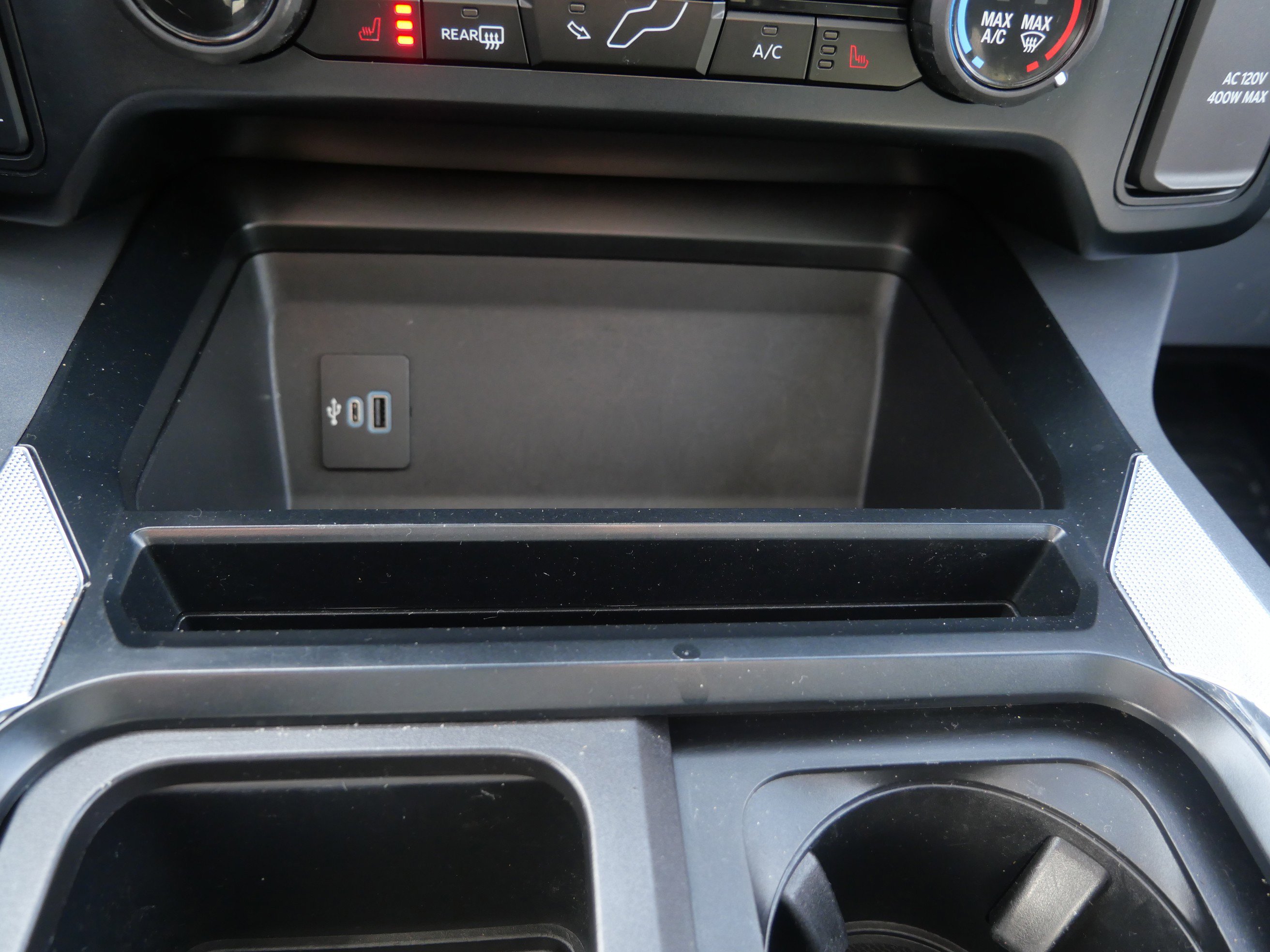 Used 2023 Ford F350 XLT w/ Black Appearance Package image 24