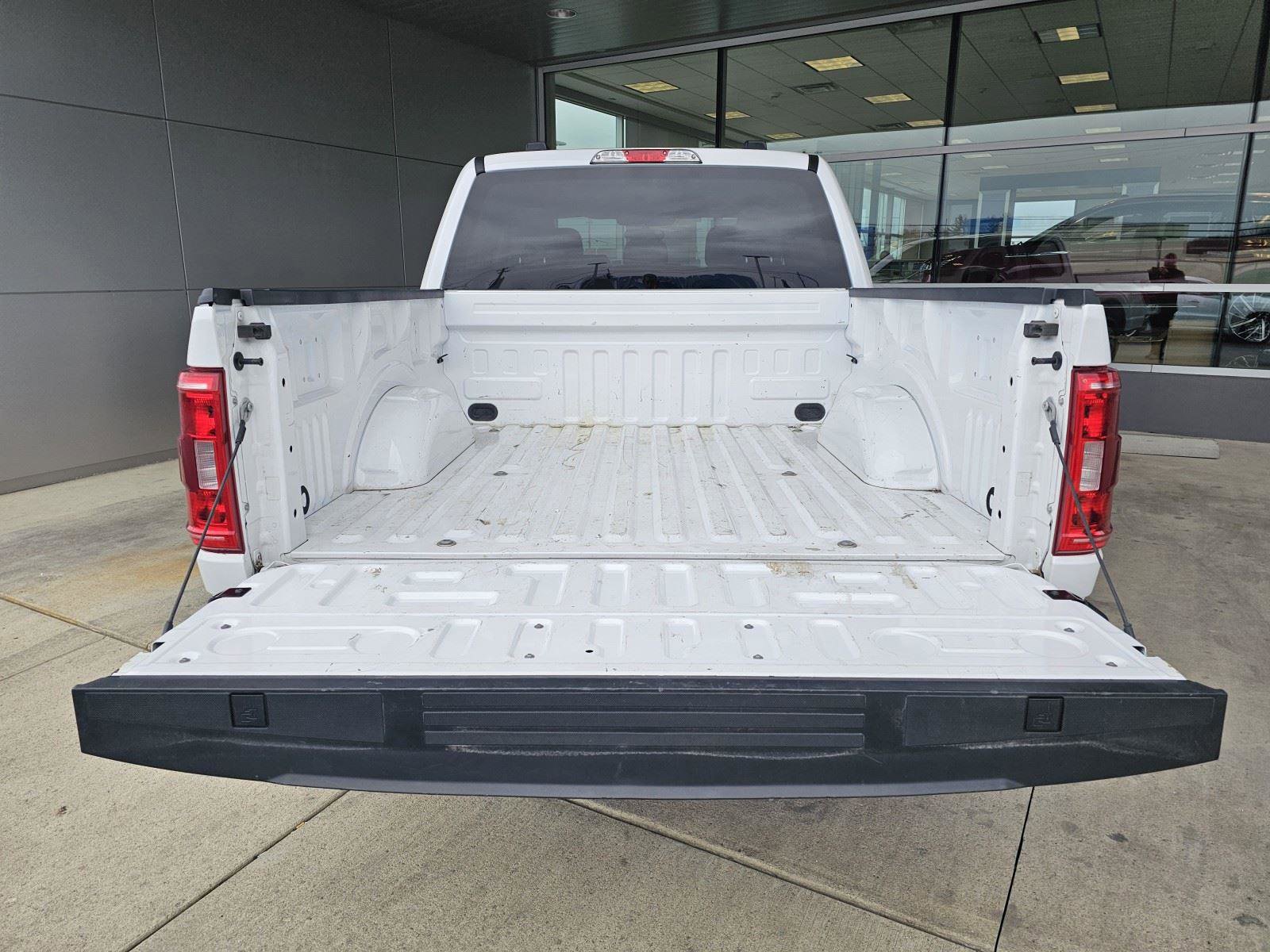 Used 2023 Ford F150 XLT image 5