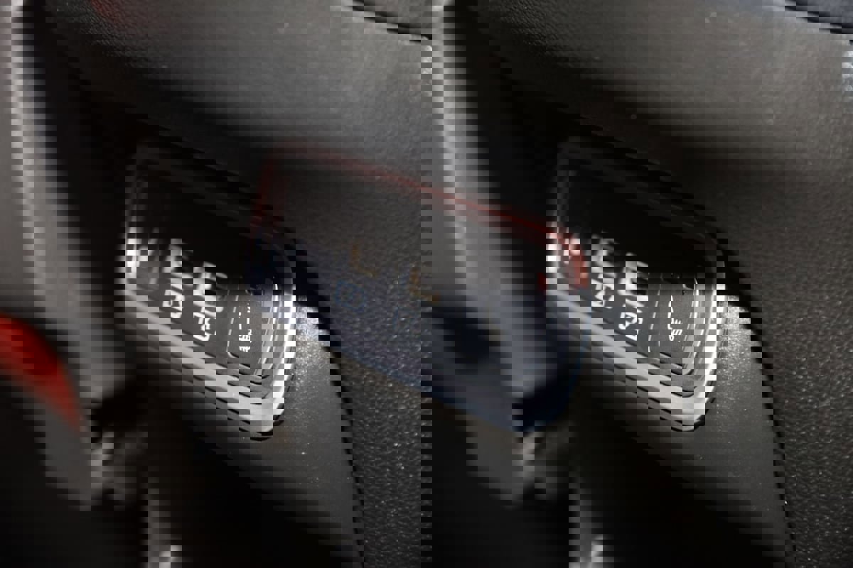 Used 2024 Alfa Romeo Stelvio Veloce image 18