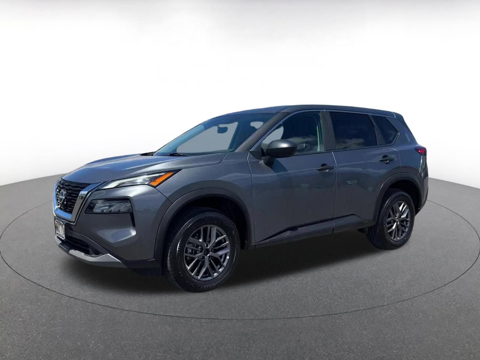 Used 2023 Nissan Rogue S image 8